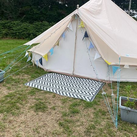 Trevena Cross Glamping & Camping Хелстон Экстерьер фото