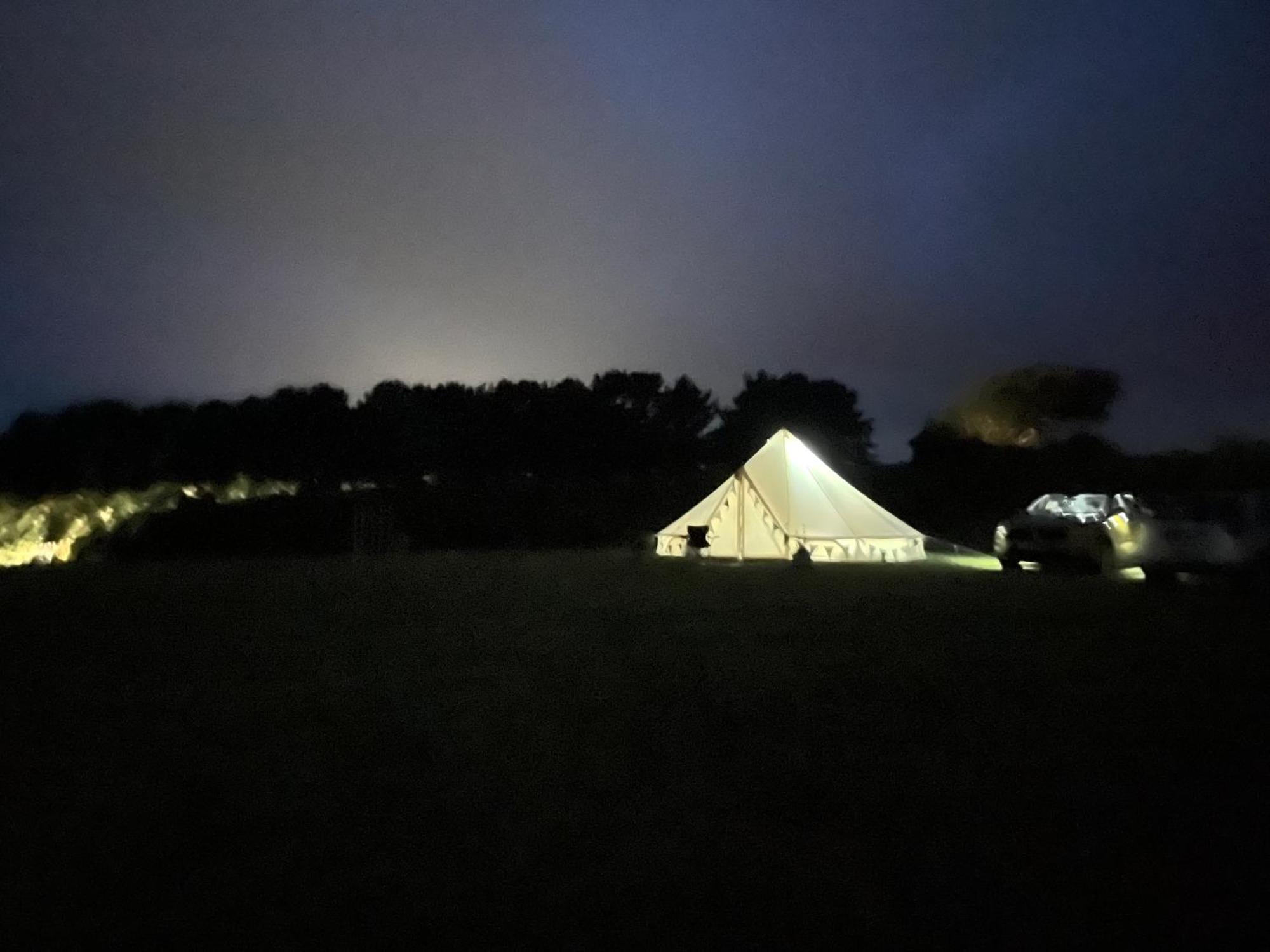 Trevena Cross Glamping & Camping Хелстон Экстерьер фото